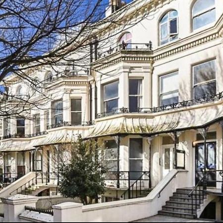 Stylish Central Basement Studio, With Outdoor Space Μπράιτον Εξωτερικό φωτογραφία