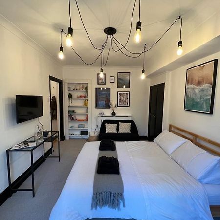 Stylish Central Basement Studio, With Outdoor Space Μπράιτον Εξωτερικό φωτογραφία