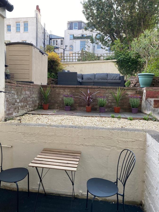 Stylish Central Basement Studio, With Outdoor Space Μπράιτον Εξωτερικό φωτογραφία
